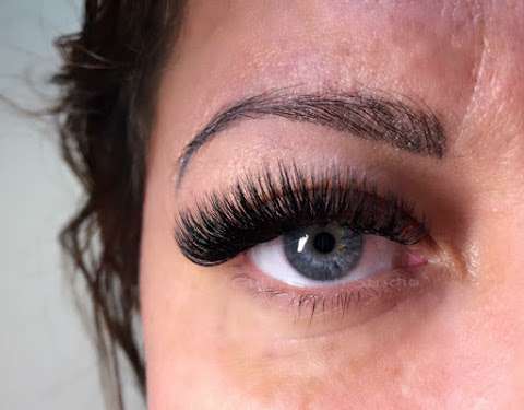 GLITZ Lash Studio GLITZ Lash Studio